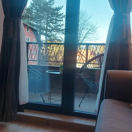 M306 Zlatibor * Palisat