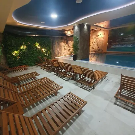 M306 Zlatibor * Palisat