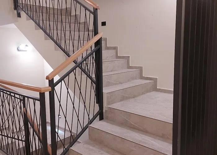 M306 Zlatibor Palisat